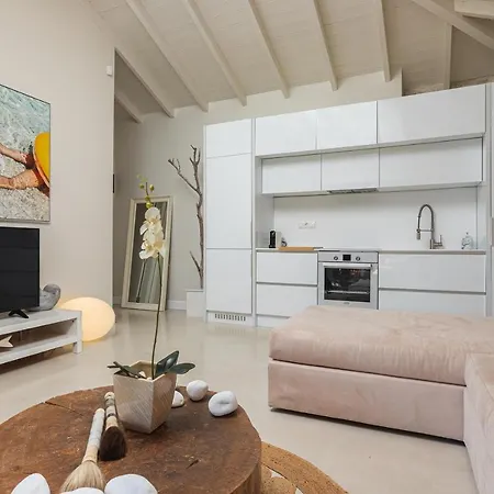 Pure Amber Elani Holiday home Siviri