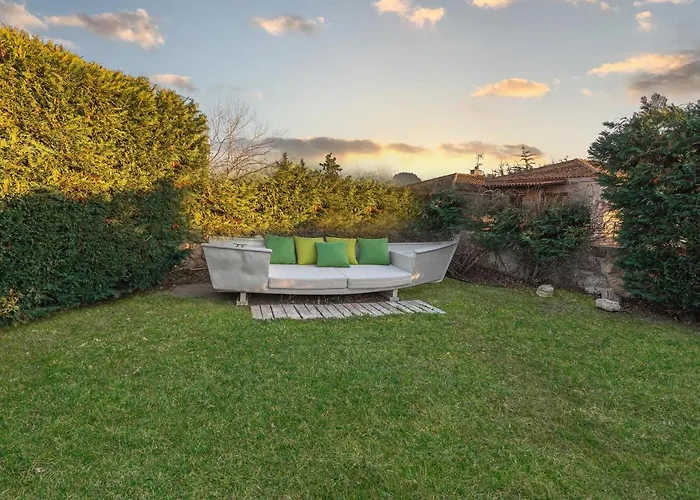 Pure Amber Elani Сasa de vacaciones